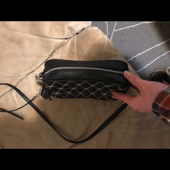 MK Shoulder Bag - Picture 2 of 4